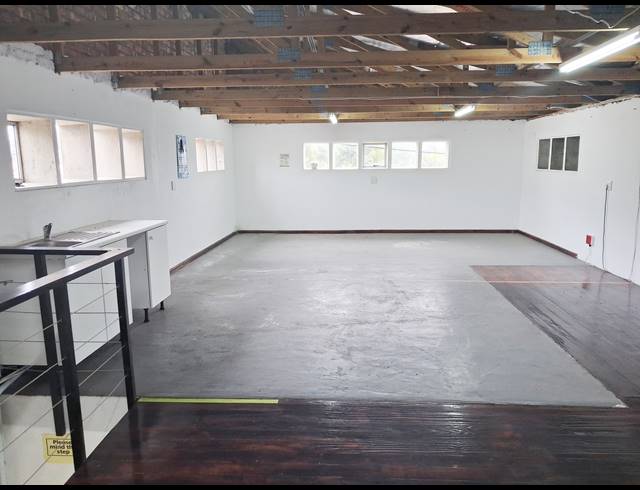 205M² WORKSHOP RENTED IN NEWTON PARK